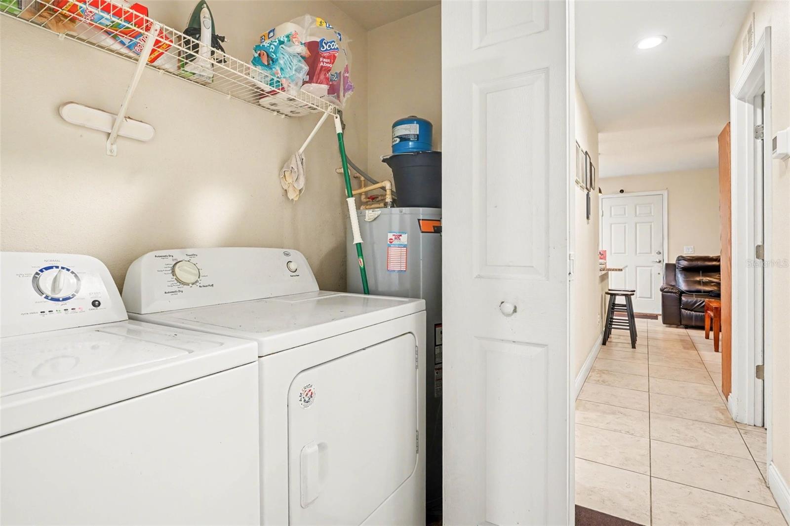 Image 7 of 13 For 719 Walnut Avenue