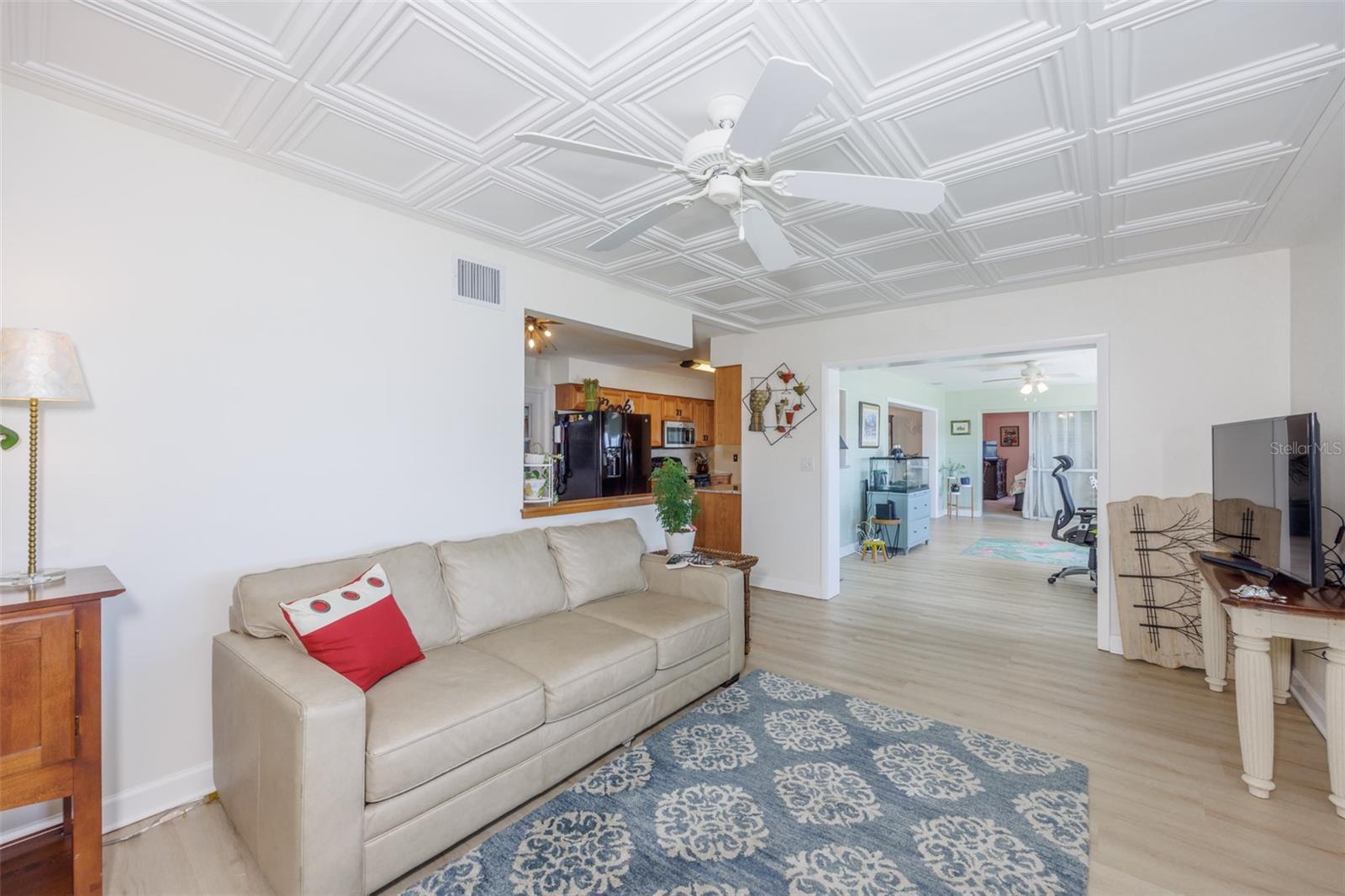 Image 15 of 51 For 1704 Danbury Drive