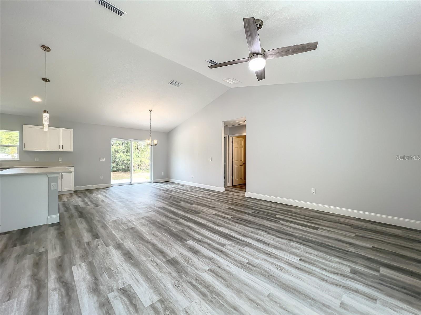 Image 10 of 32 For 15962 53rd Court
