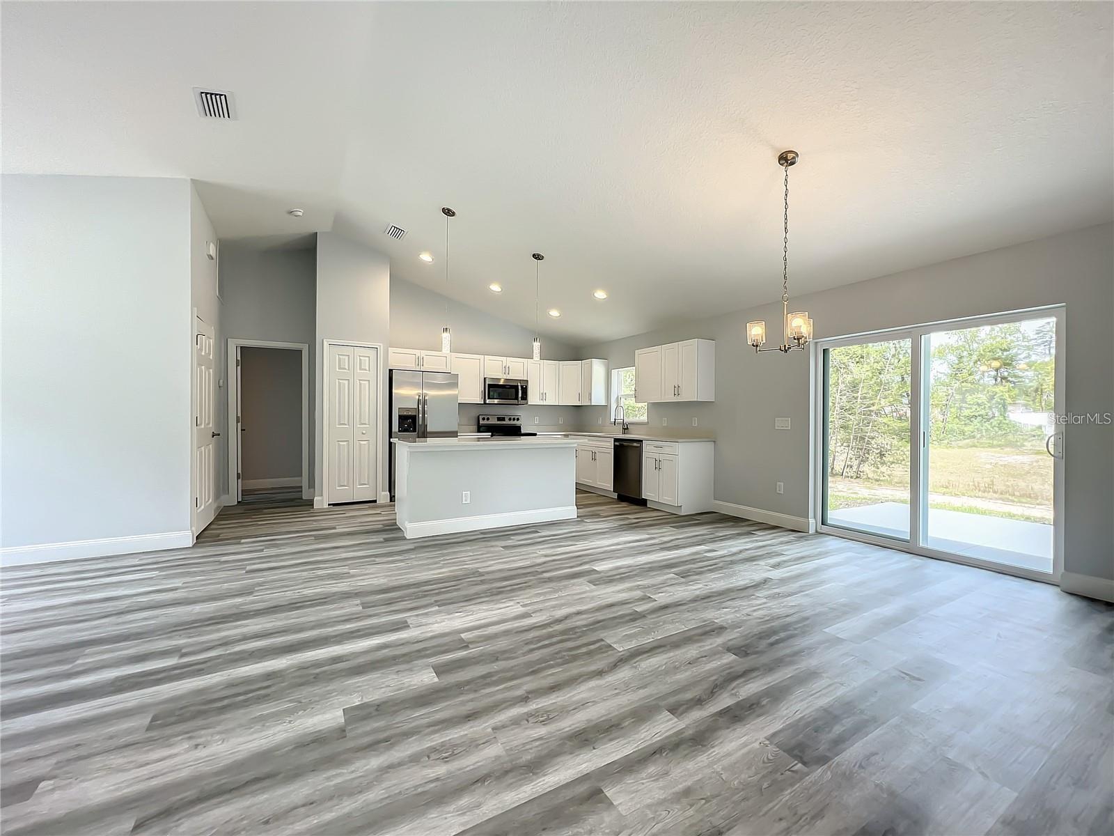 Image 13 of 32 For 15962 53rd Court