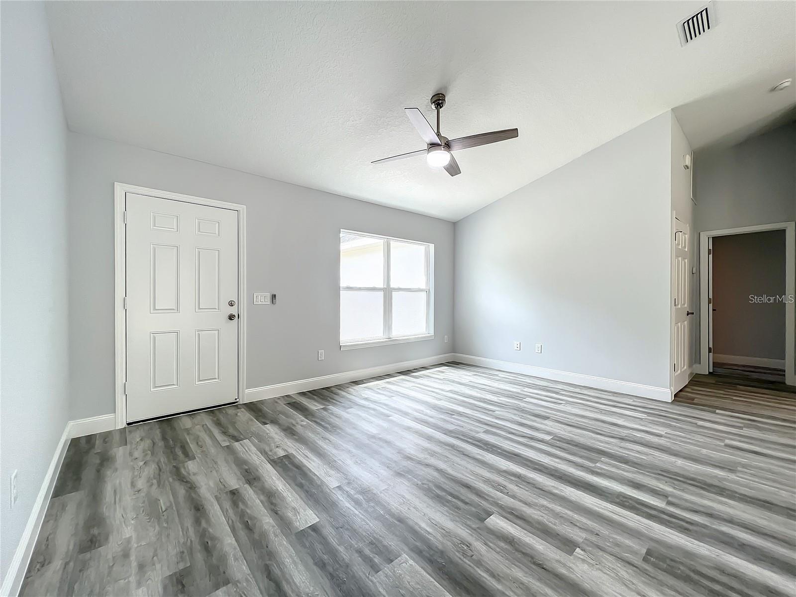 Image 9 of 32 For 15962 53rd Court