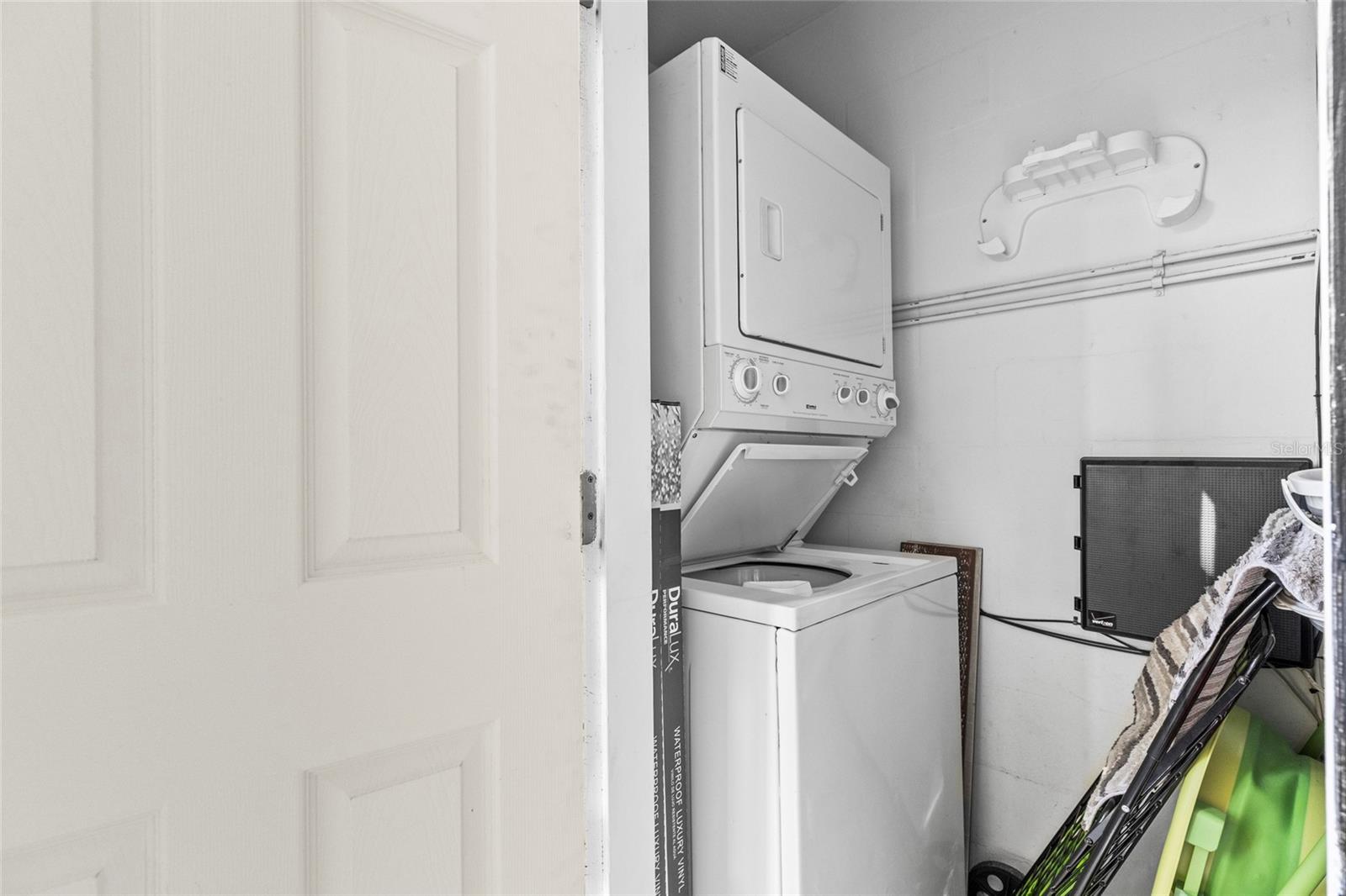 Image 22 of 36 For 5304 Kennedy Boulevard 107