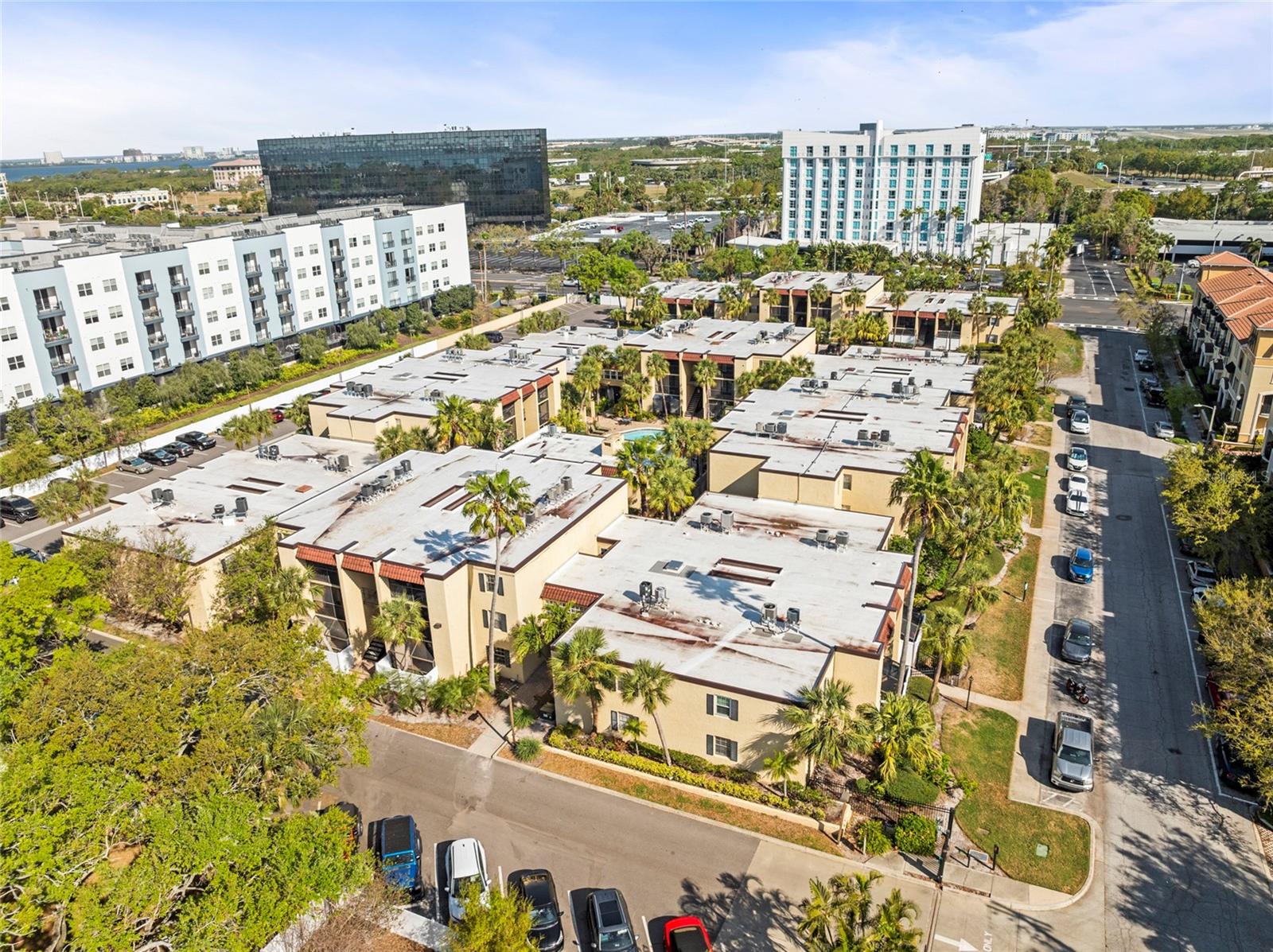 Image 3 of 36 For 5304 Kennedy Boulevard 107