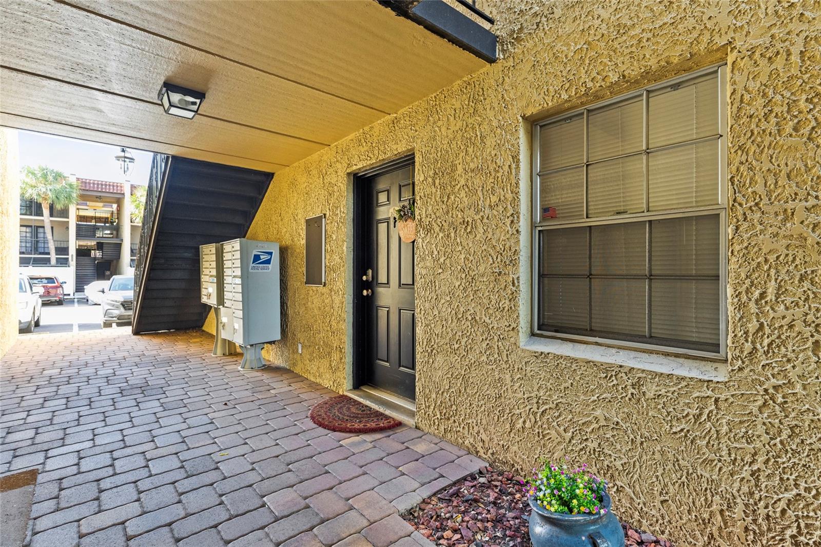 Image 6 of 36 For 5304 Kennedy Boulevard 107