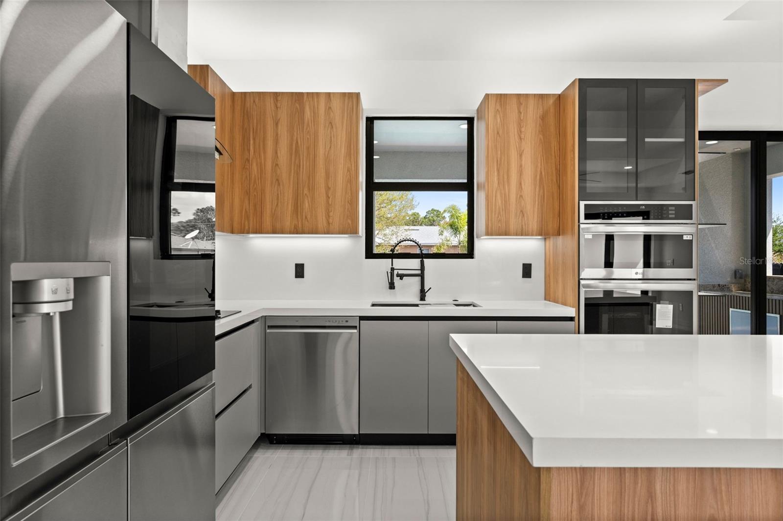 Image 15 of 32 For 2519 18th Place