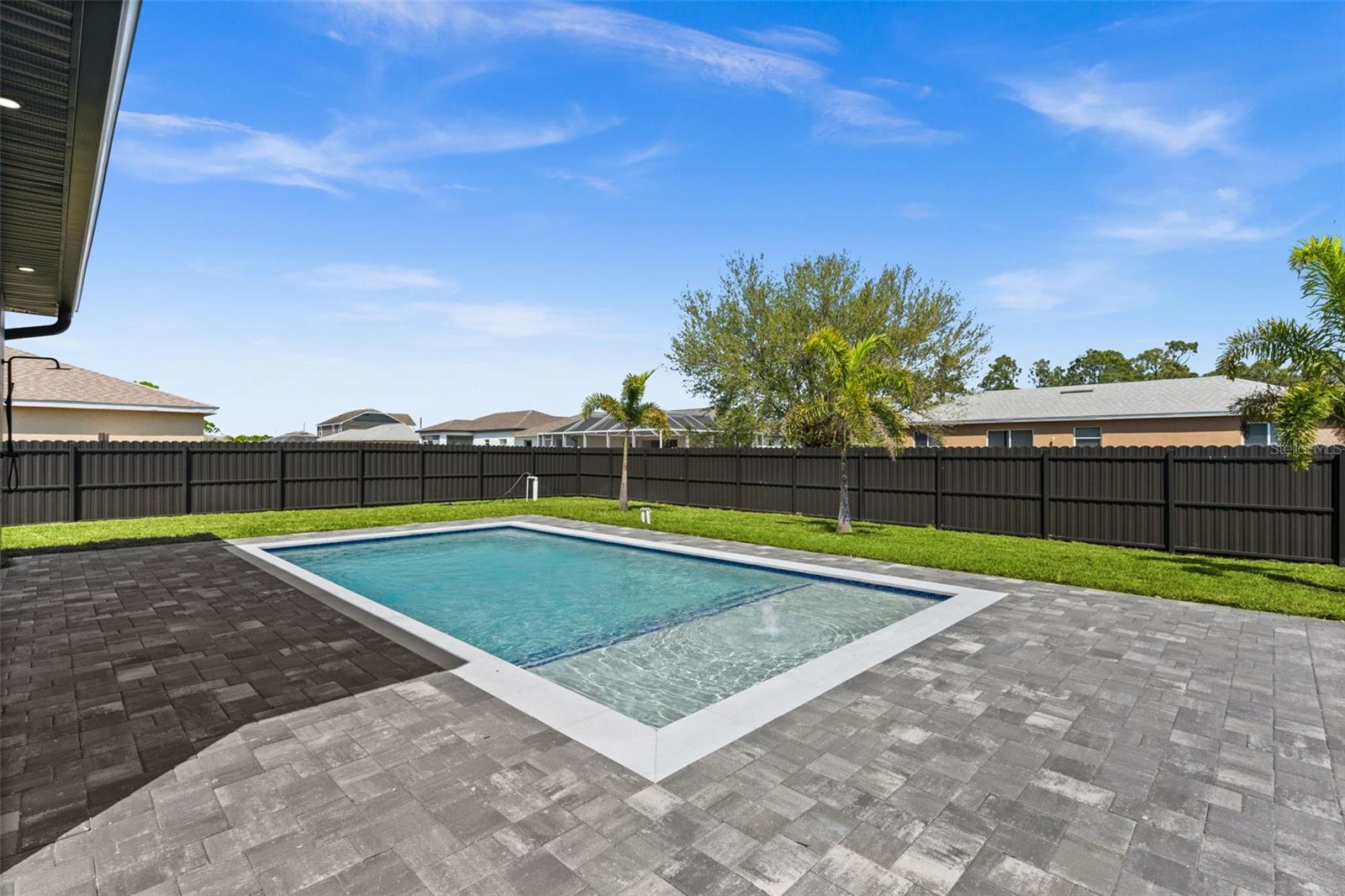 Image 29 of 32 For 2519 18th Place