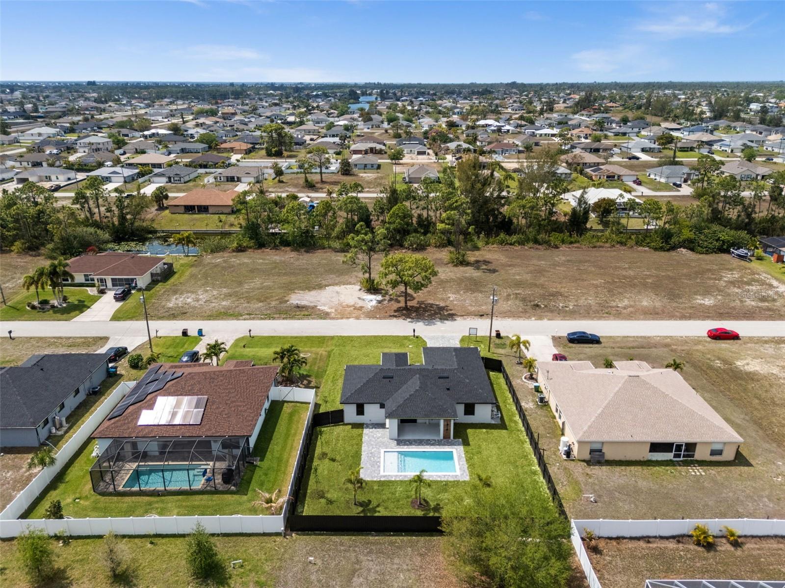 Image 7 of 32 For 2519 18th Place