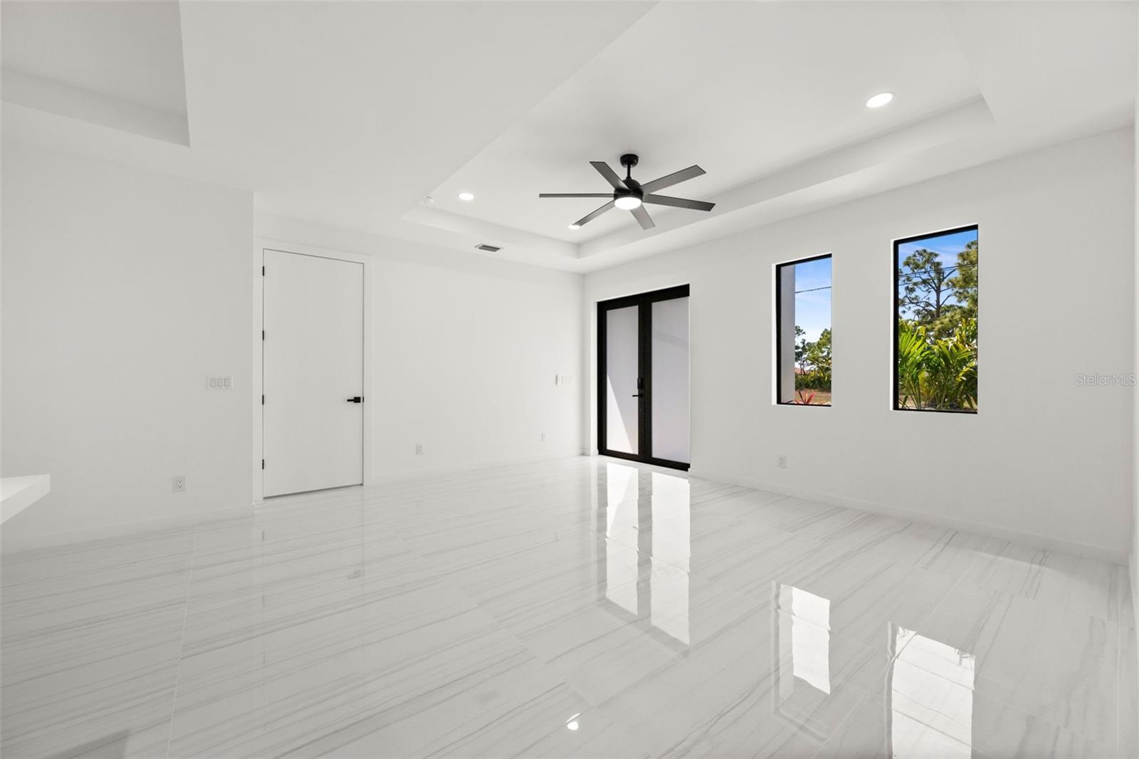 Image 8 of 32 For 2519 18th Place