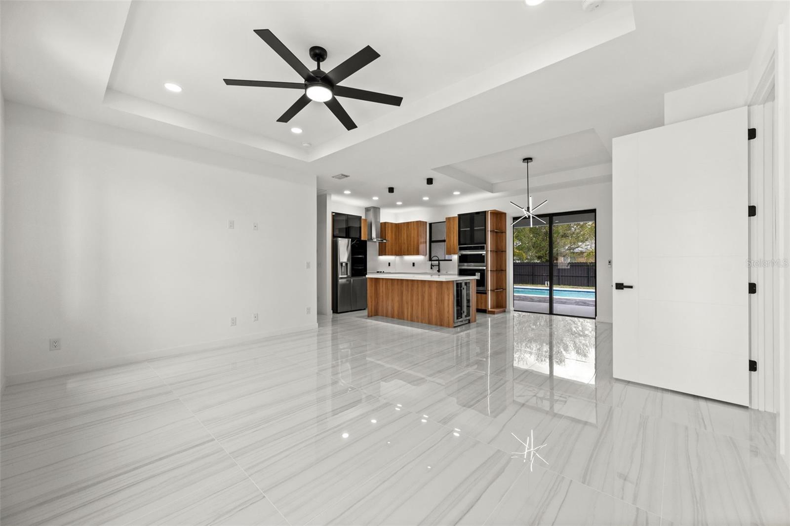 Image 9 of 32 For 2519 18th Place