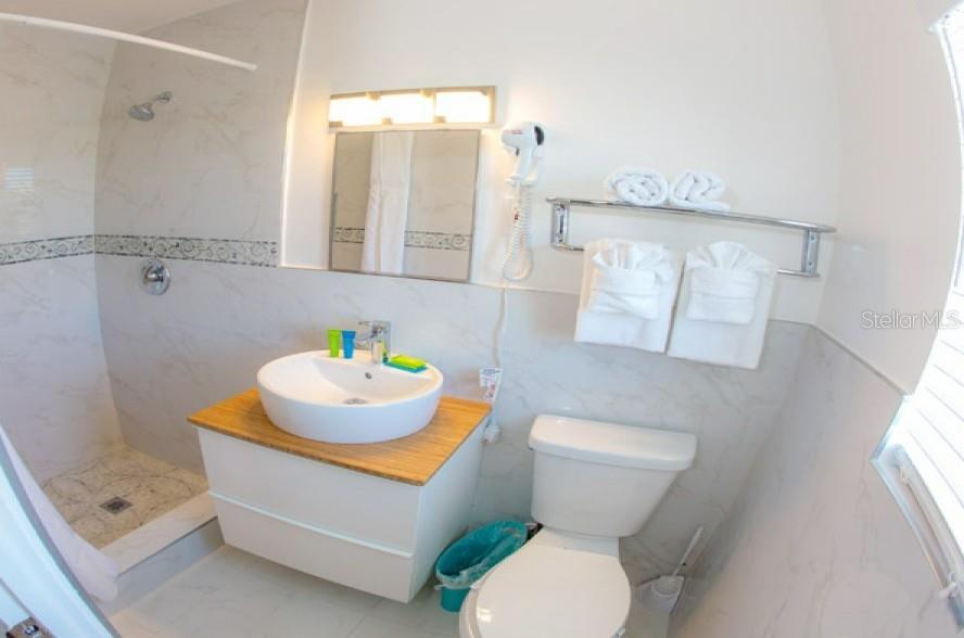 Image 12 of 14 For 6801 Sunset Way