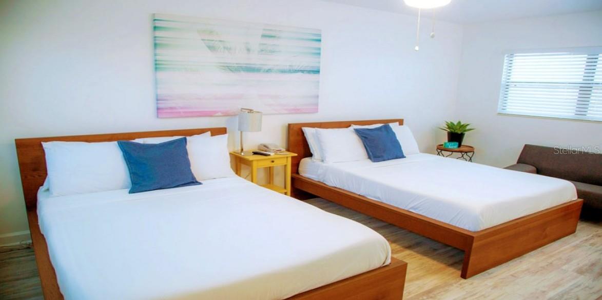 Image 6 of 14 For 6801 Sunset Way