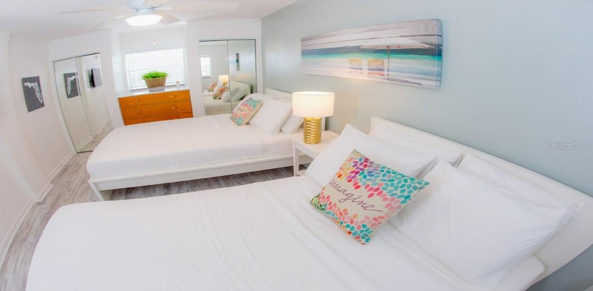 Image 8 of 14 For 6801 Sunset Way