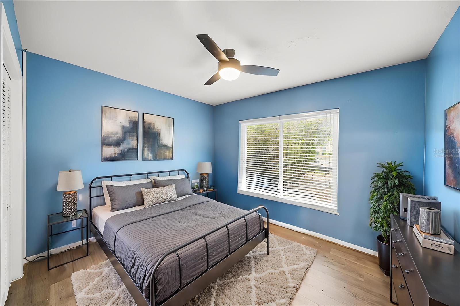 Image 13 of 23 For 13312 Lake George Lane