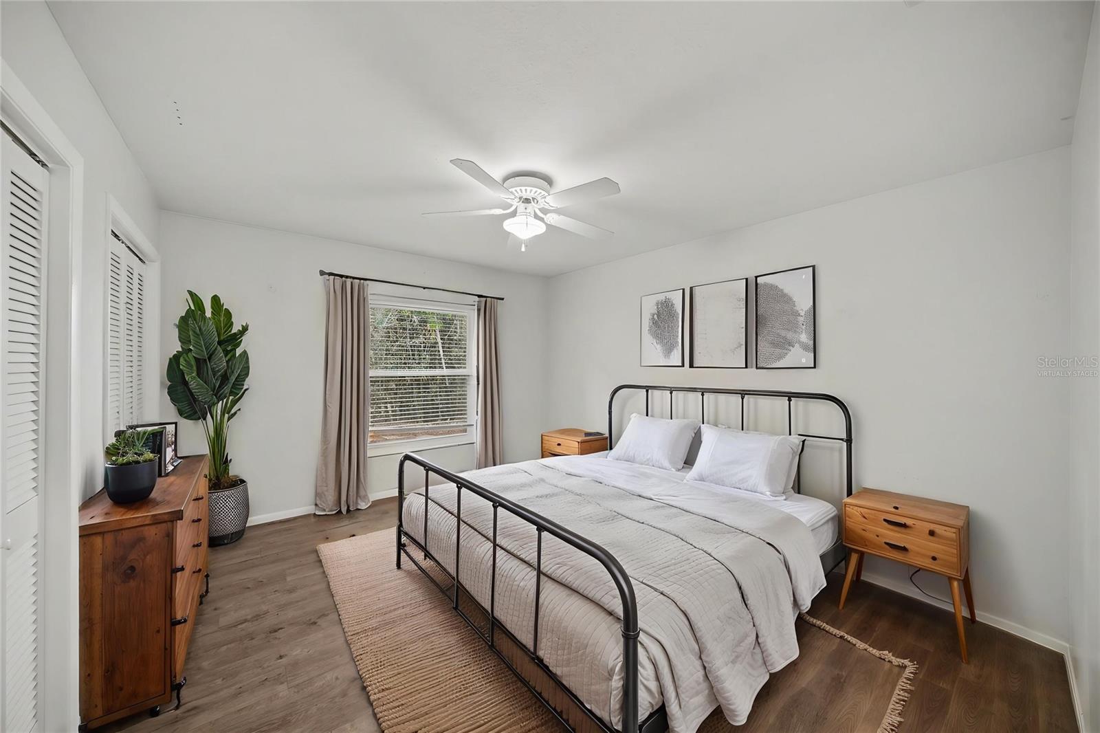 Image 9 of 23 For 13312 Lake George Lane