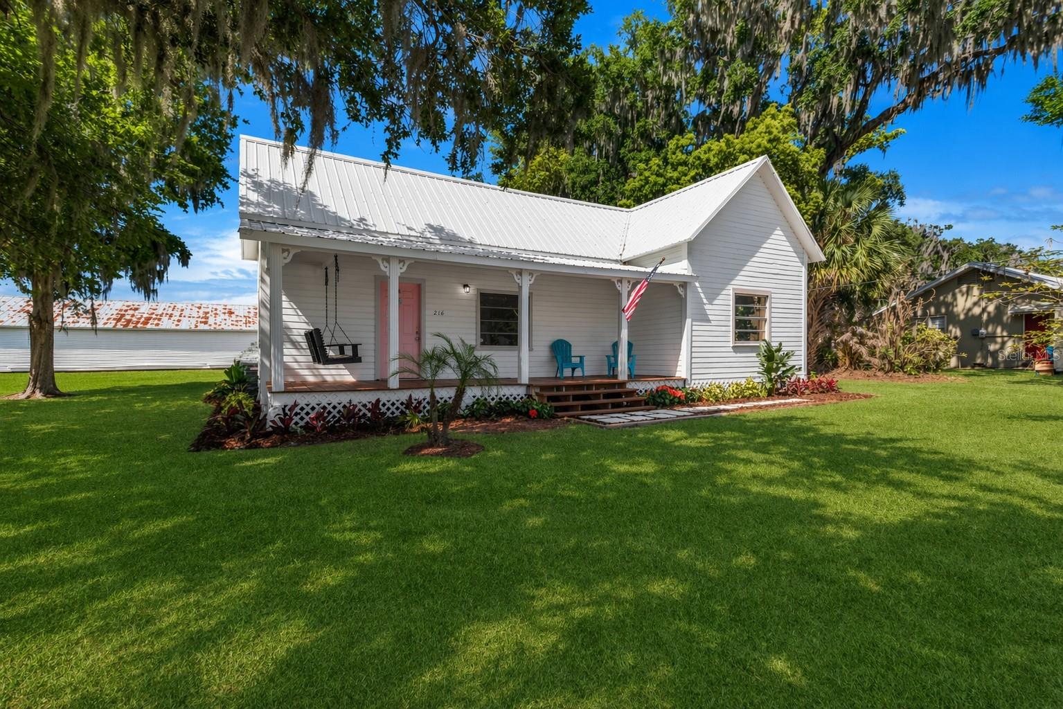 Image 12 of 28 For 216 Langford Street Nw