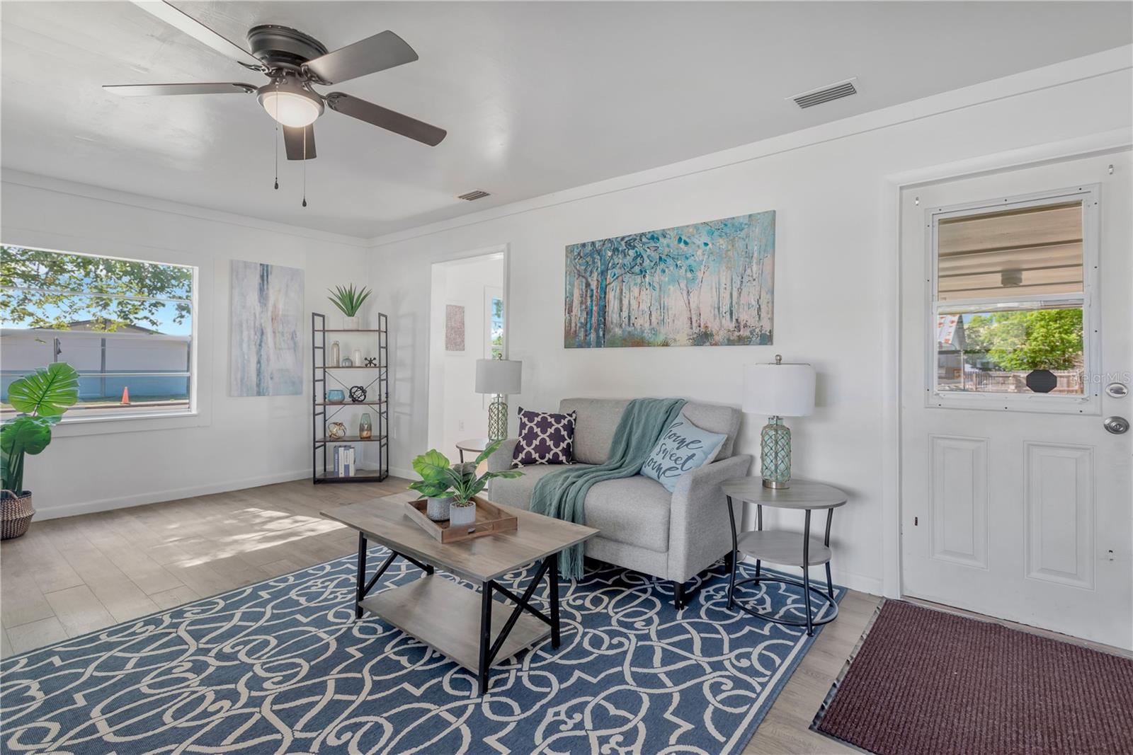 Image 15 of 28 For 216 Langford Street Nw