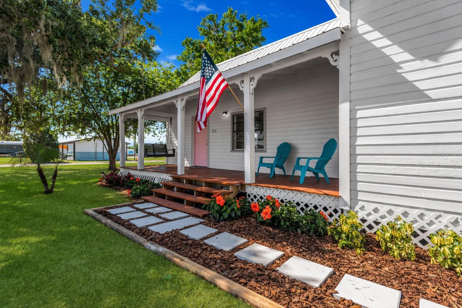 Image 2 of 28 For 216 Langford Street Nw