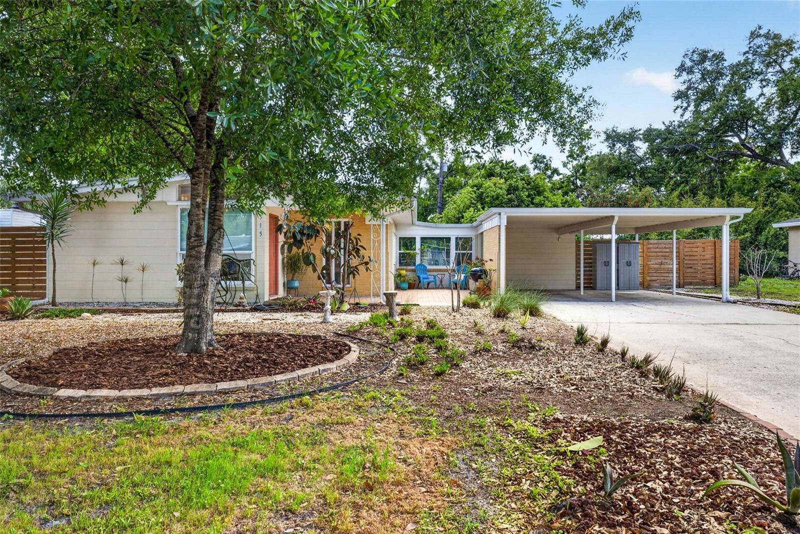 Image 2 of 69 For 515 Broxburn Avenue