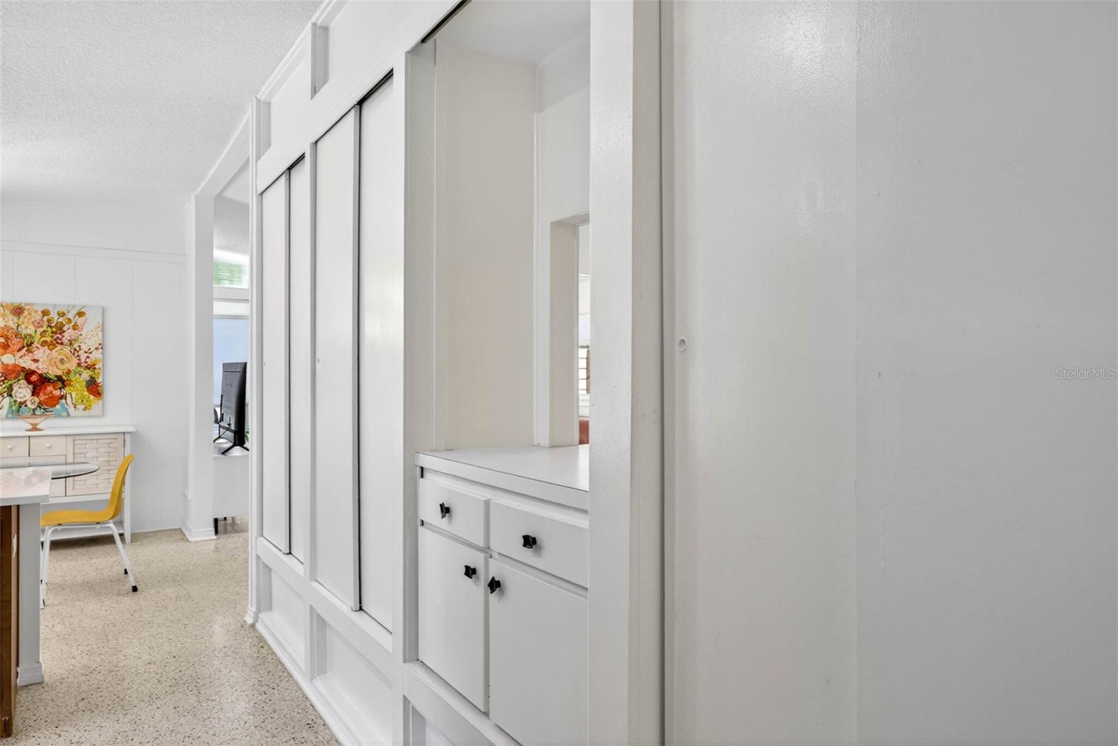 Image 35 of 69 For 515 Broxburn Avenue