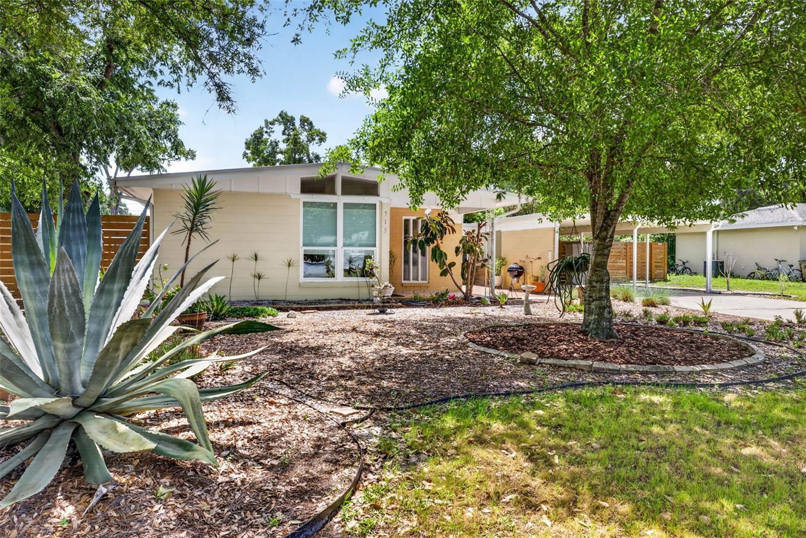 Image 55 of 69 For 515 Broxburn Avenue