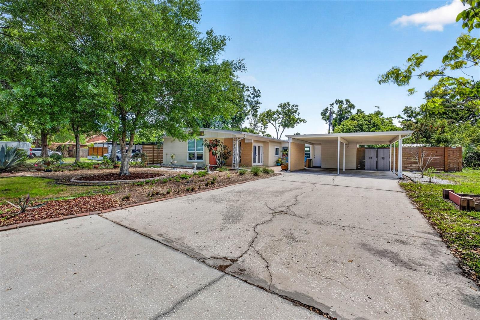 Image 57 of 69 For 515 Broxburn Avenue