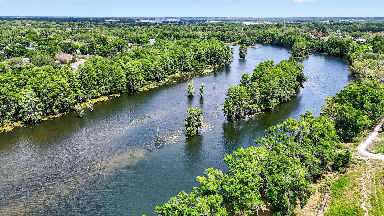 Image 68 of 69 For 515 Broxburn Avenue