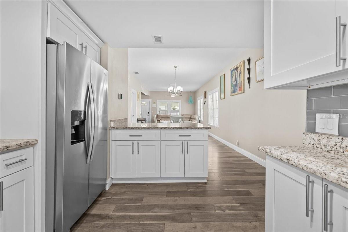 Image 9 of 26 For 7315 Mascotte Street