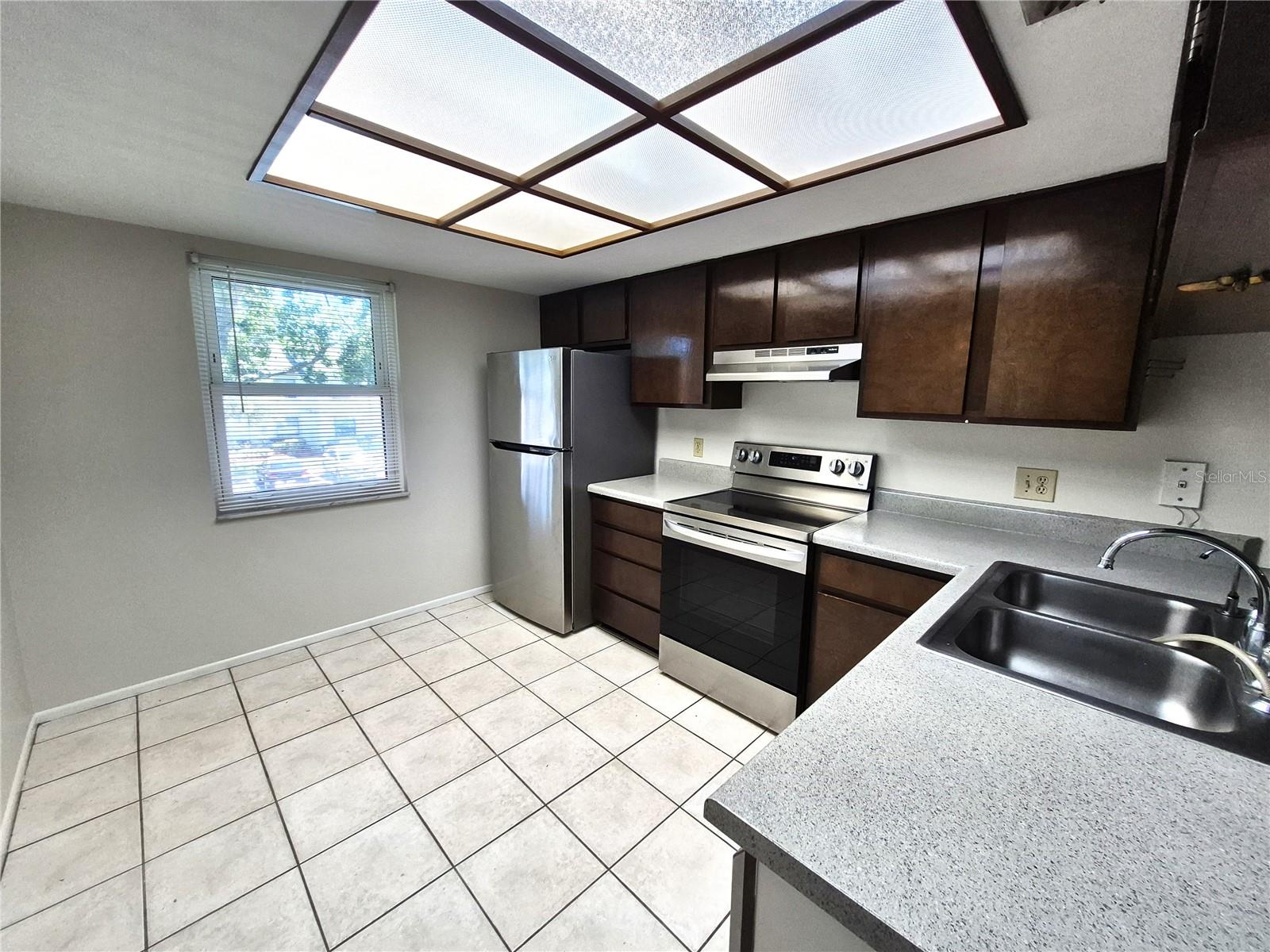 Image 7 of 27 For 114 Meadow Lane 114