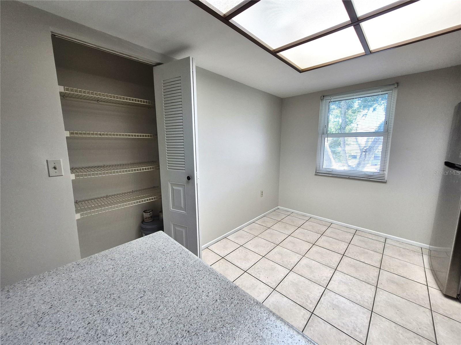 Image 8 of 27 For 114 Meadow Lane 114