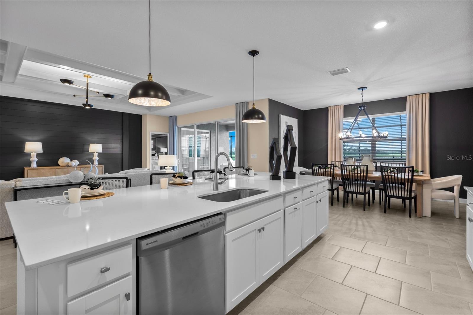 Image 10 of 27 For 19223 Scallop Loop