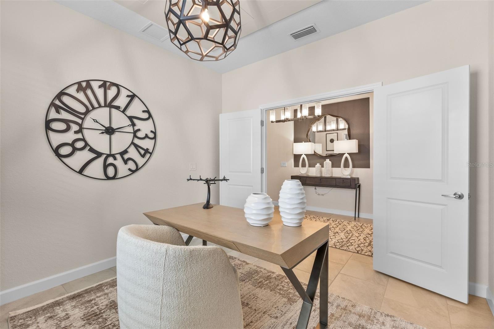 Image 17 of 27 For 19223 Scallop Loop