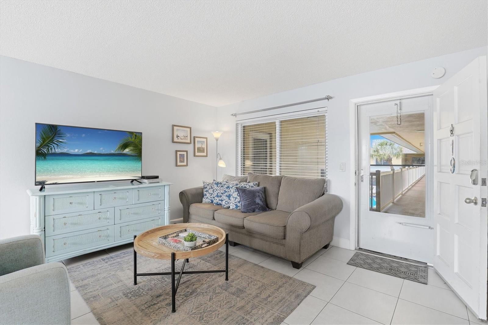 Image 10 of 40 For 600 71st Avenue 19