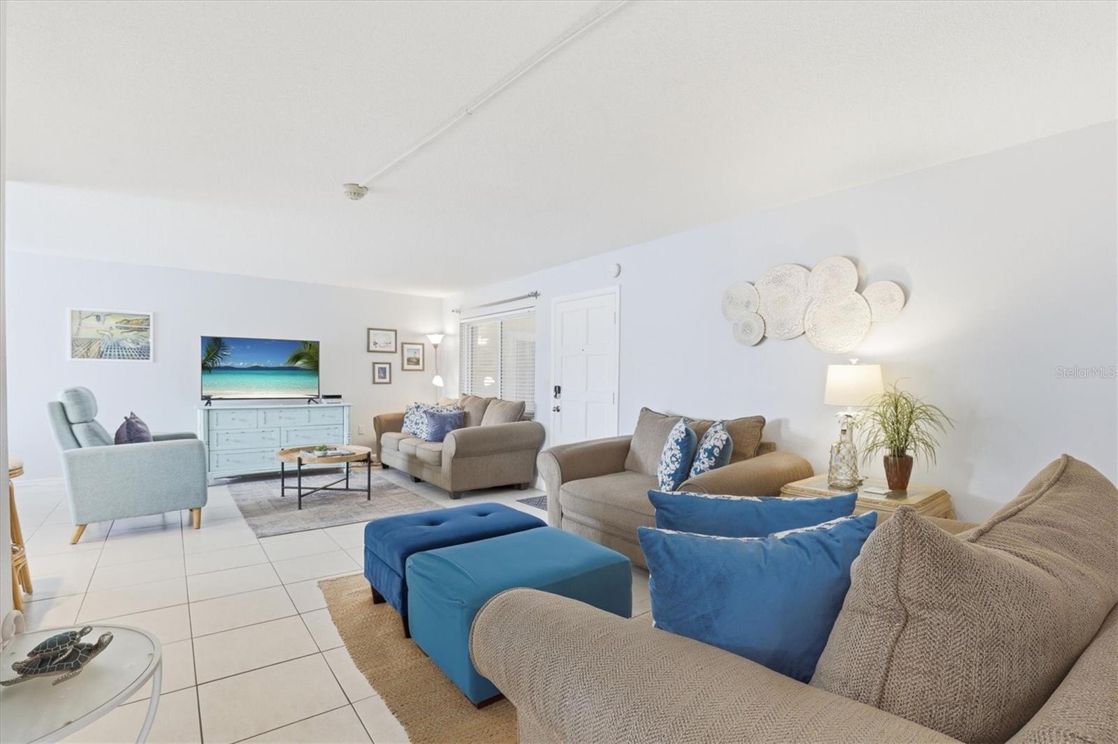 Image 13 of 40 For 600 71st Avenue 19