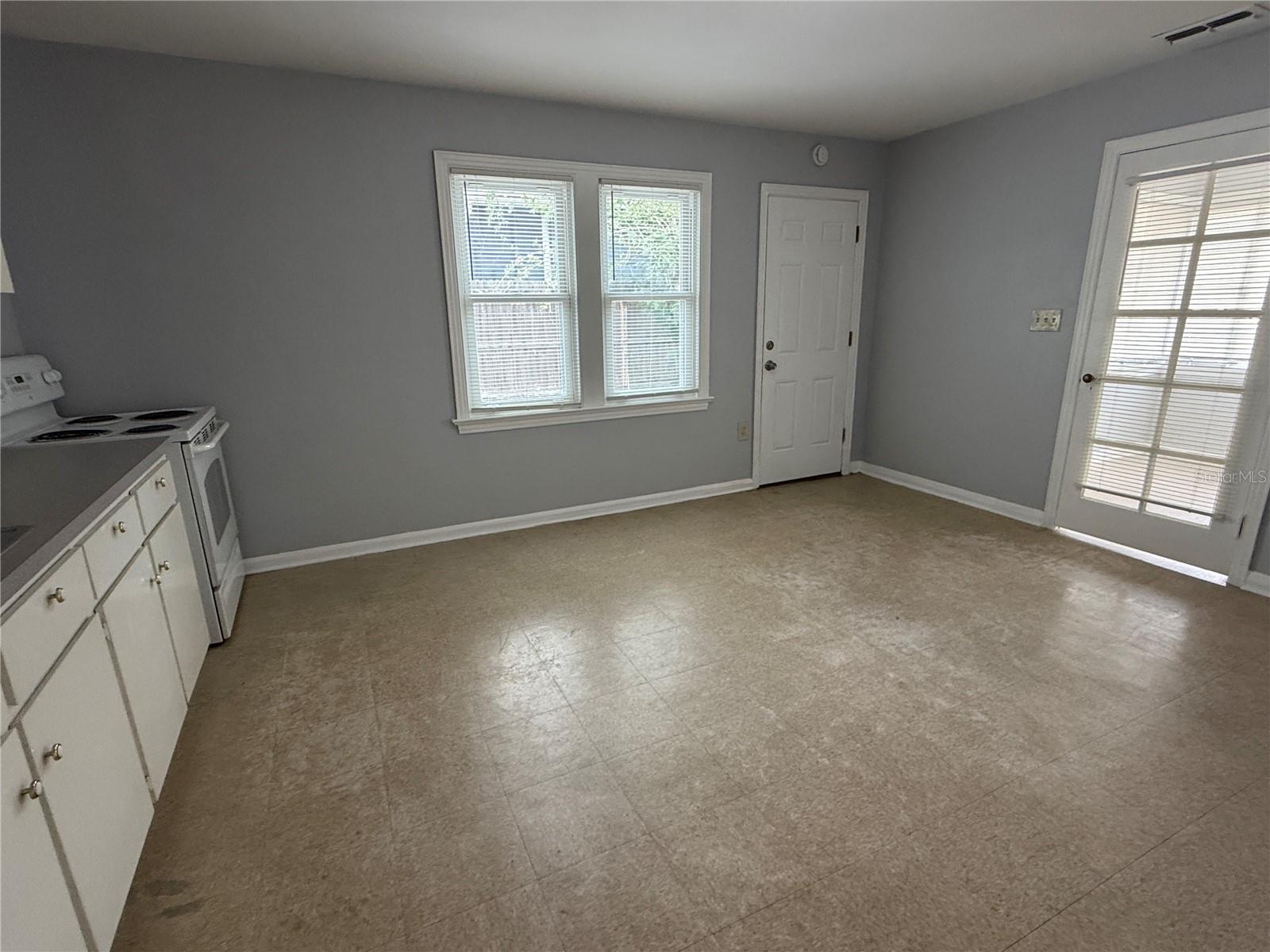 Image 3 of 6 For 3104 Massachusetts Avenue A