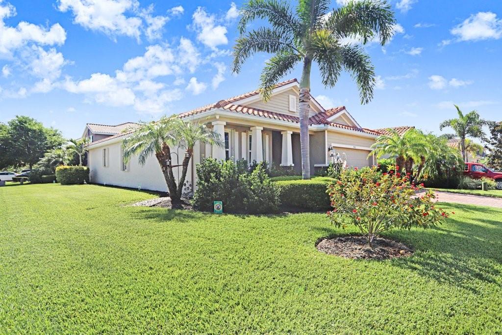 Image 31 of 59 For 2807 Oriole Drive