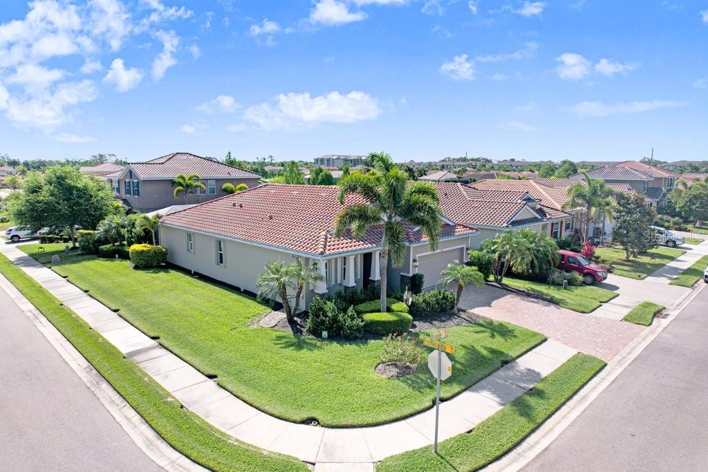 Image 34 of 59 For 2807 Oriole Drive