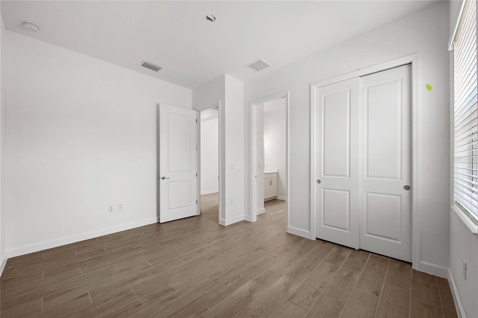 Image 19 of 36 For 19227 Scallop Loop