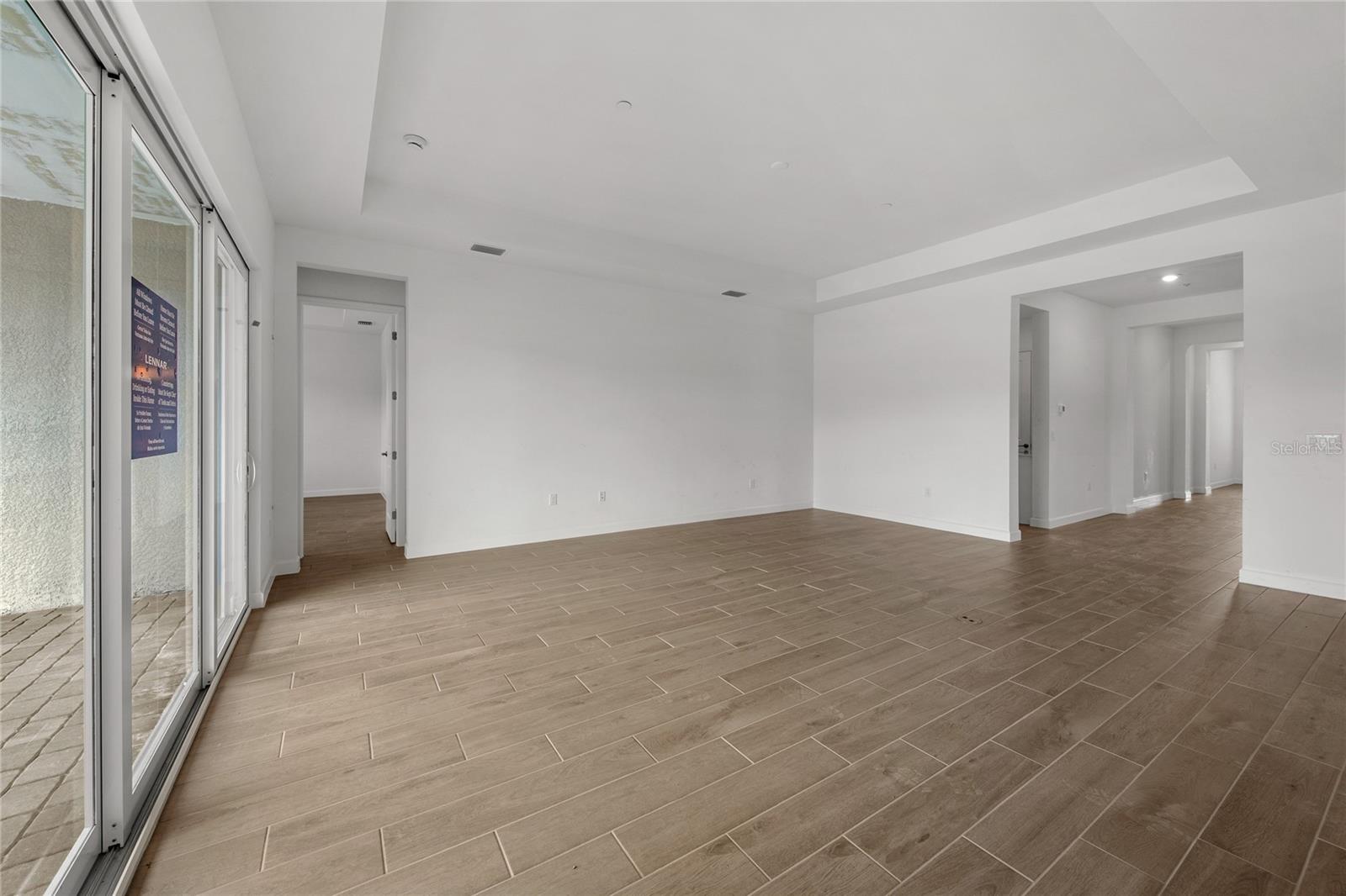 Image 9 of 36 For 19227 Scallop Loop