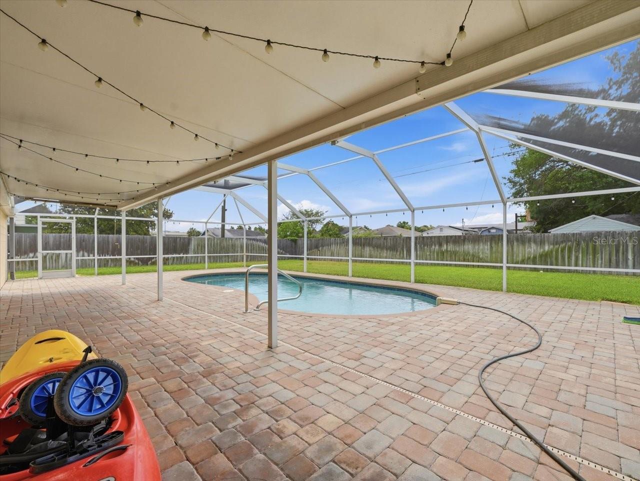 Image 32 of 42 For 2310 39th Avenue N