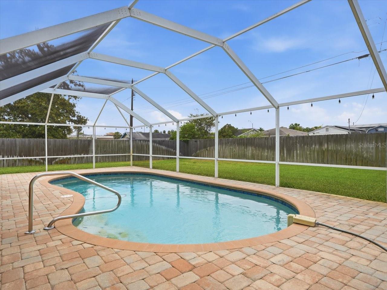 Image 35 of 42 For 2310 39th Avenue N