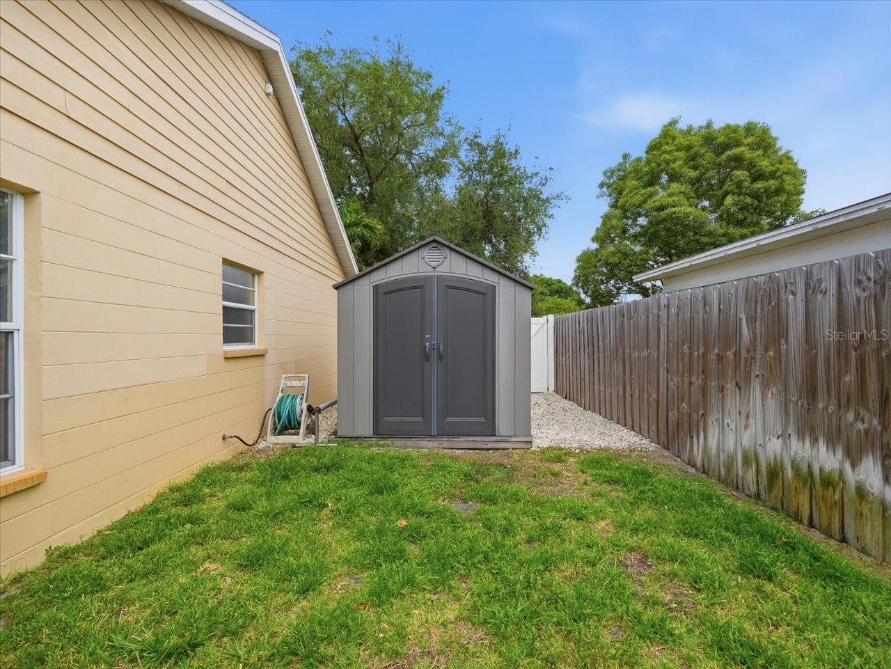 Image 38 of 42 For 2310 39th Avenue N