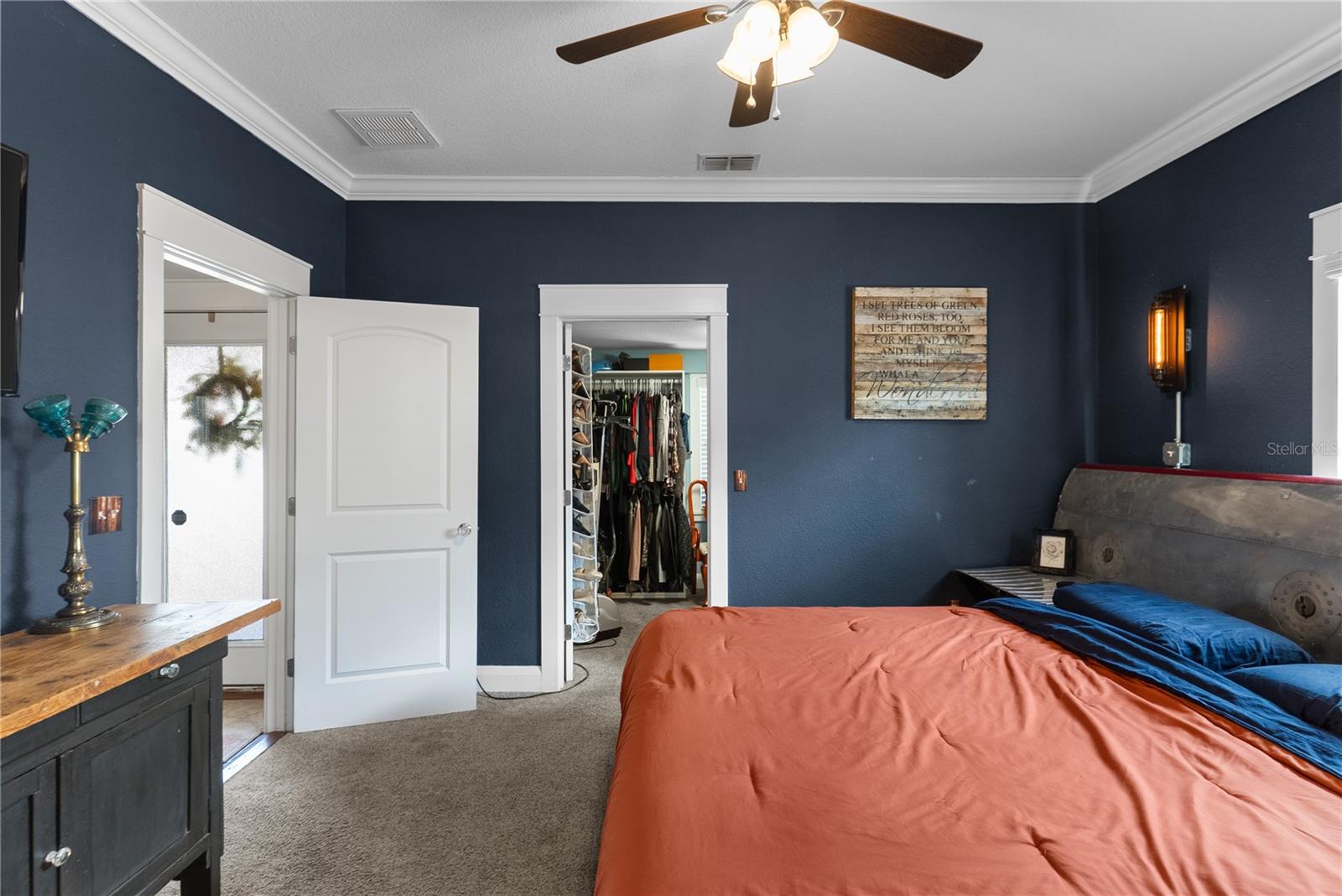 Image 15 of 33 For 939 Lexington Street