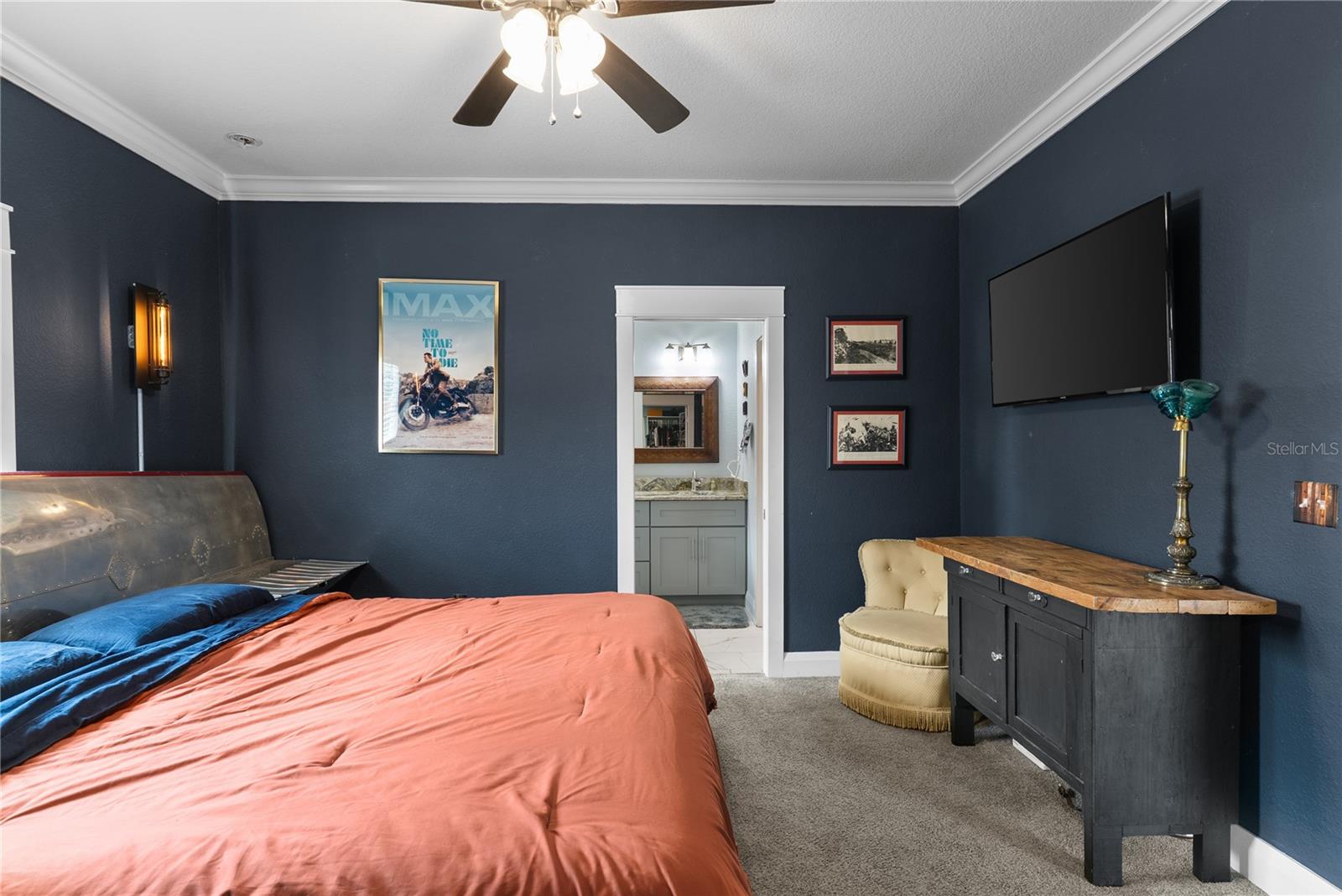 Image 16 of 33 For 939 Lexington Street