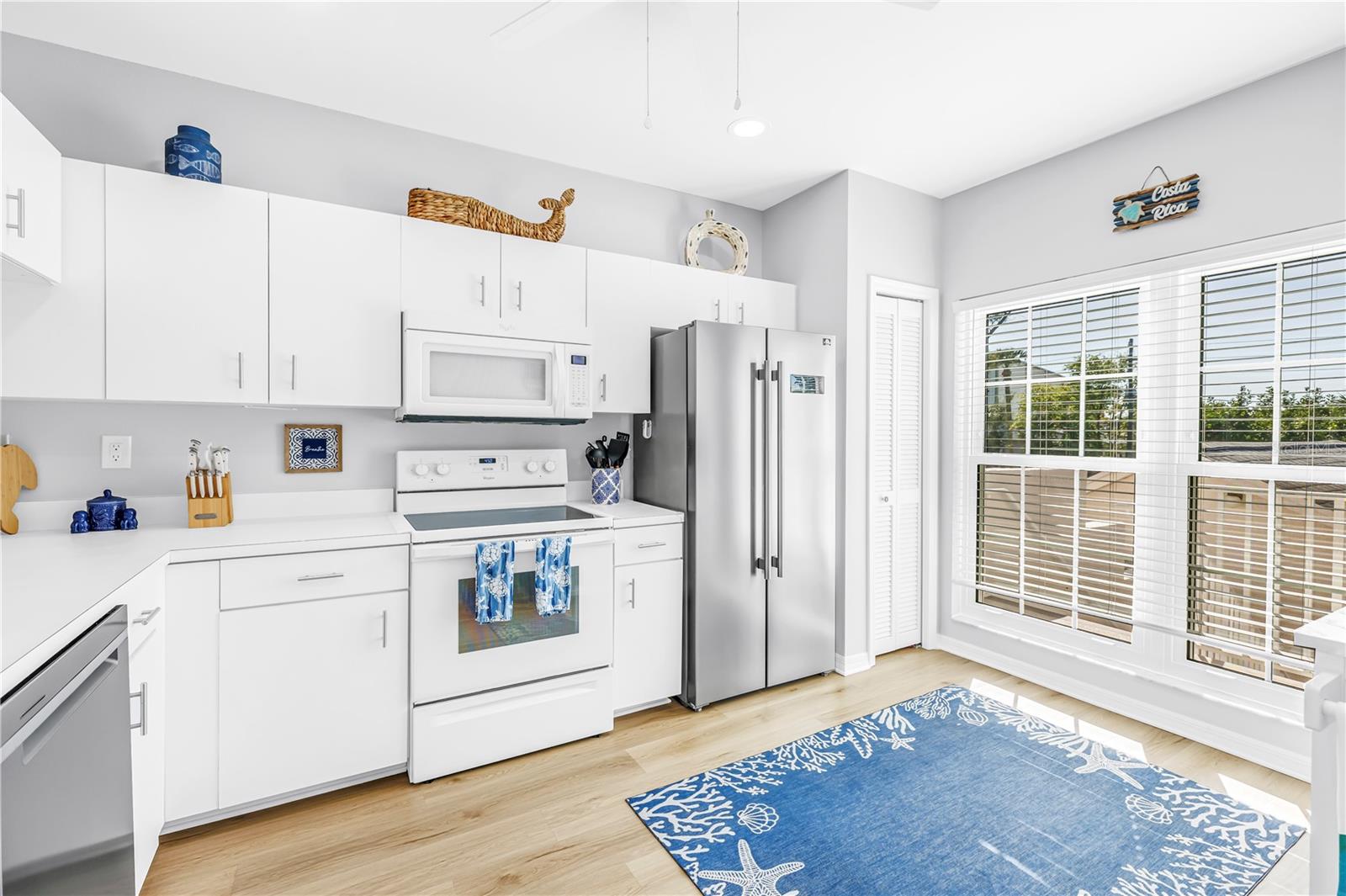 Image 16 of 50 For 11351 Shipwatch Lane 1843