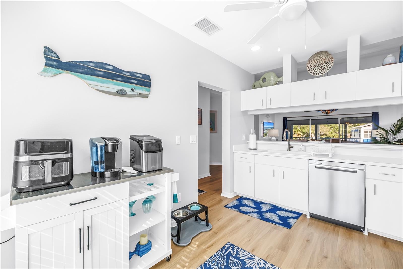 Image 18 of 50 For 11351 Shipwatch Lane 1843