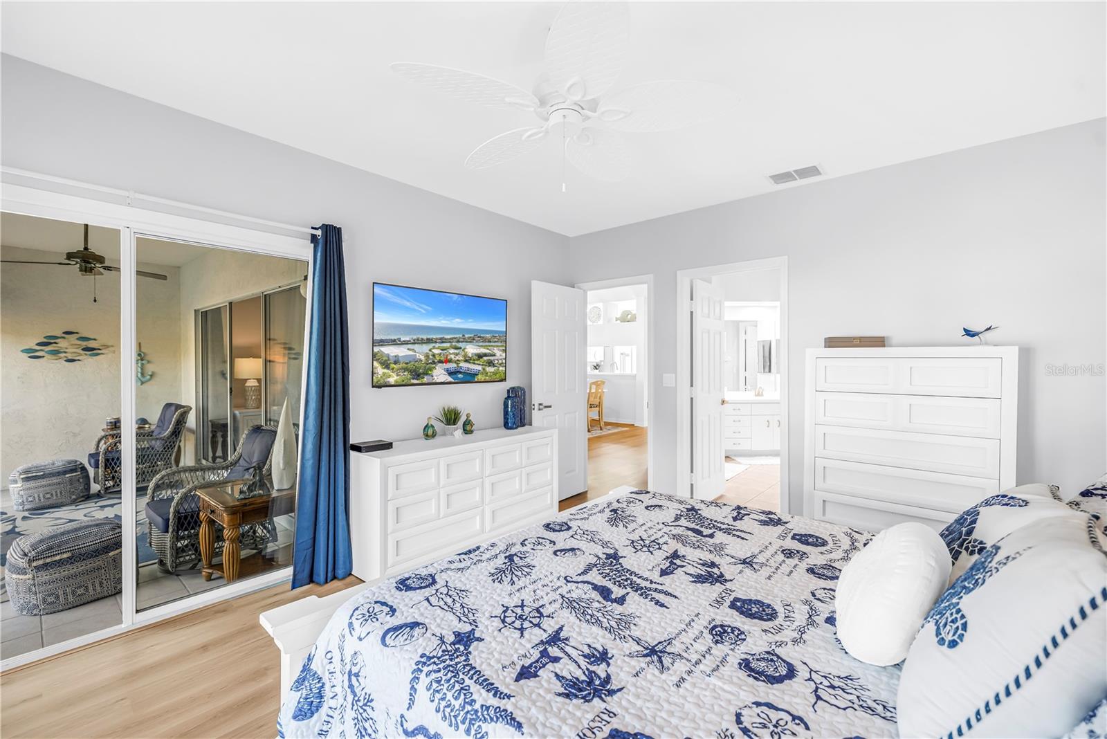 Image 22 of 50 For 11351 Shipwatch Lane 1843