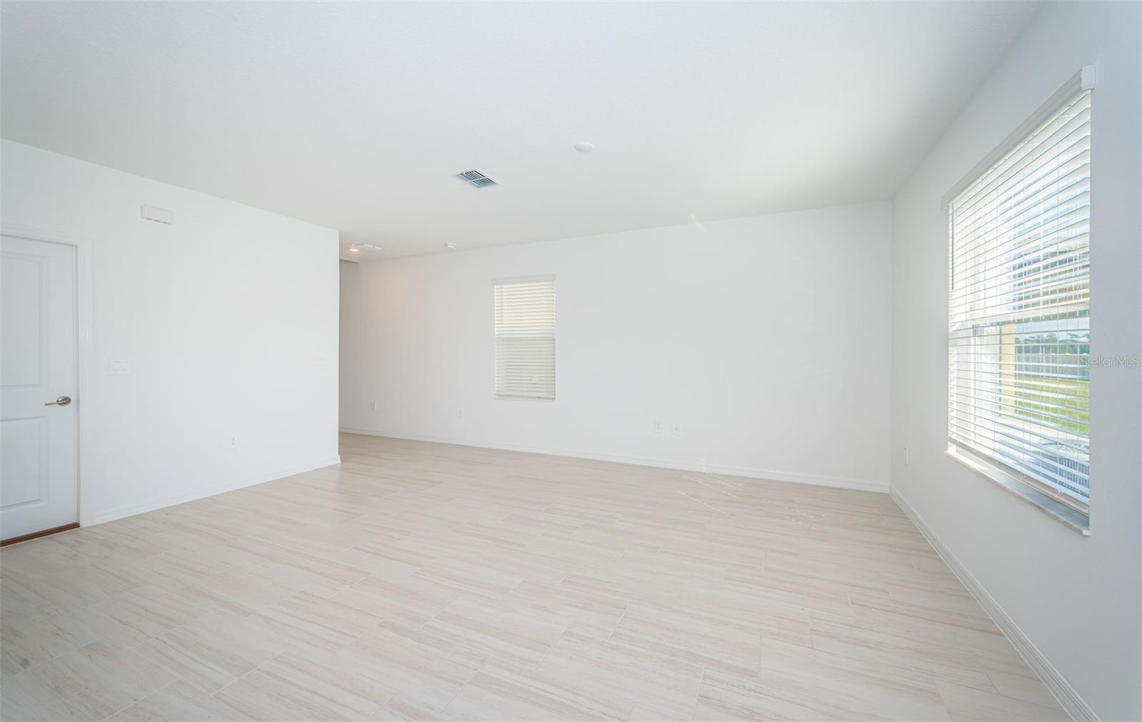 Image 10 of 40 For 22310 Blazing Star Run