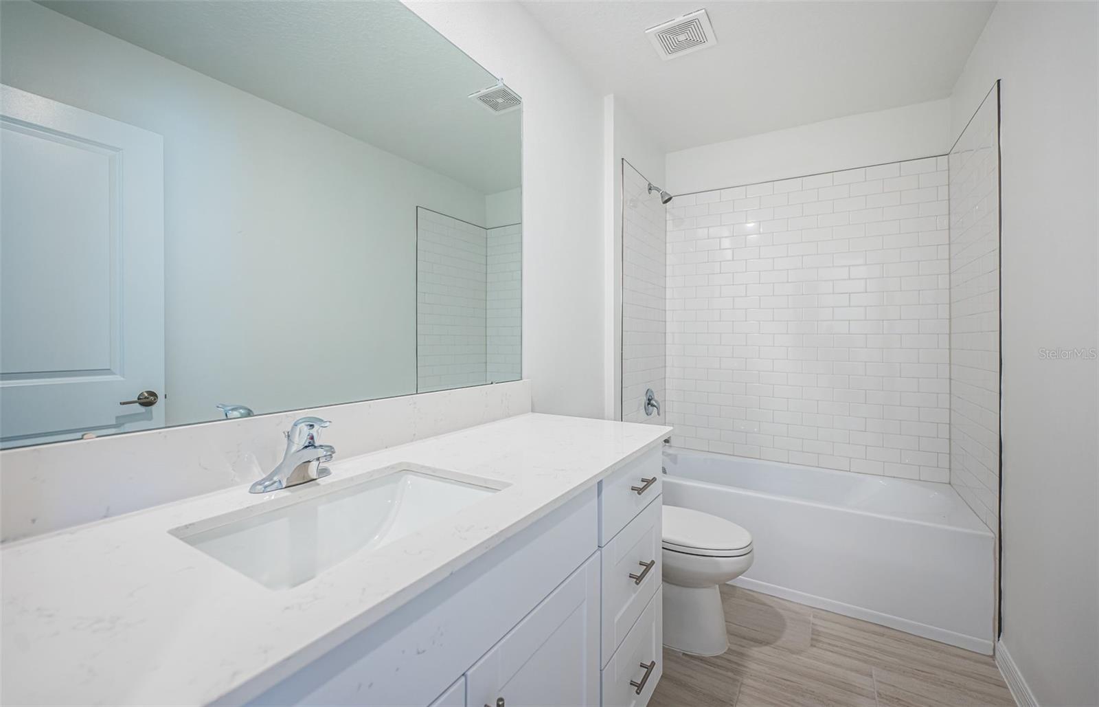 Image 29 of 40 For 22310 Blazing Star Run