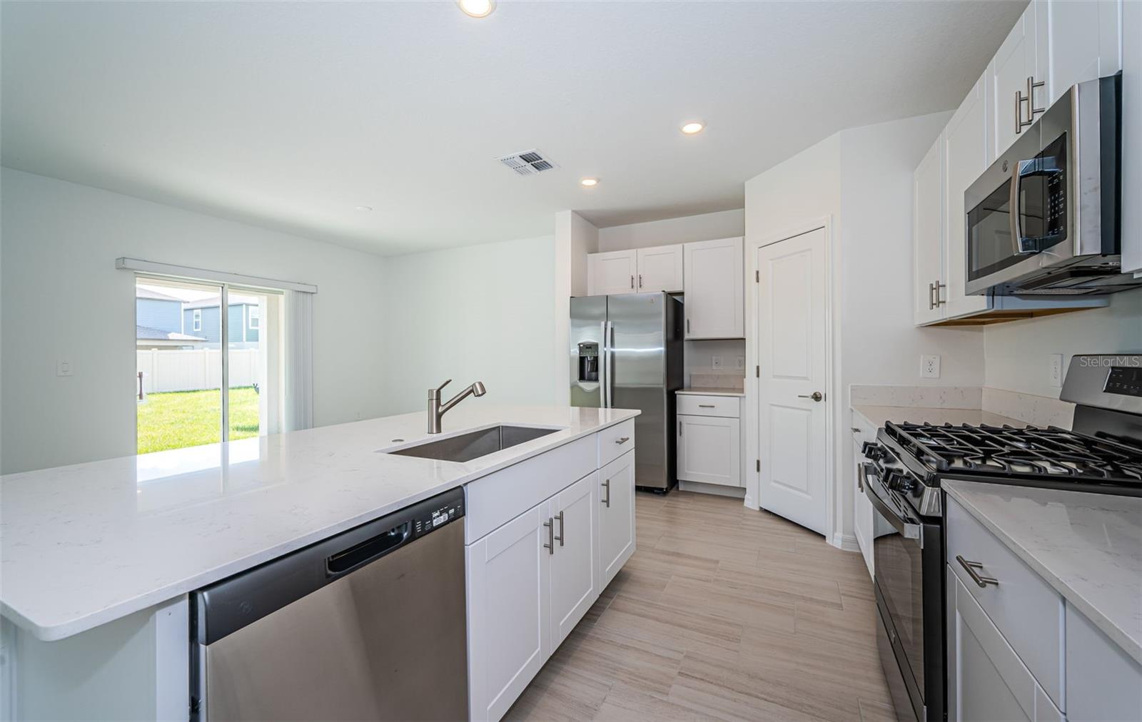 Image 6 of 40 For 22310 Blazing Star Run