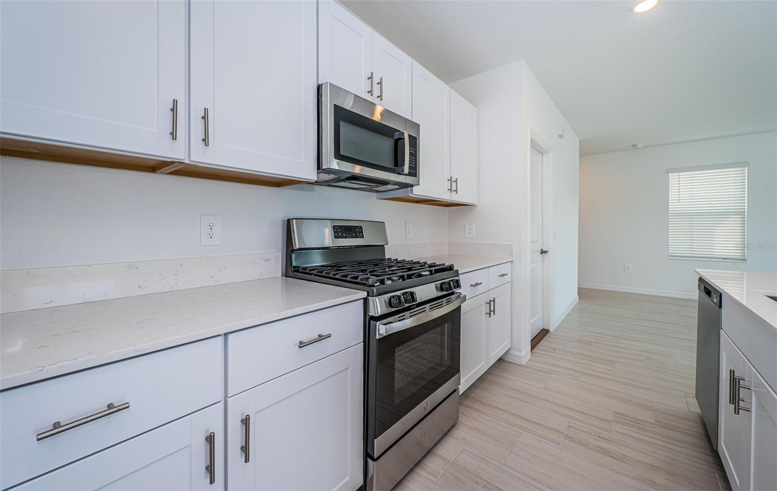 Image 8 of 40 For 22310 Blazing Star Run